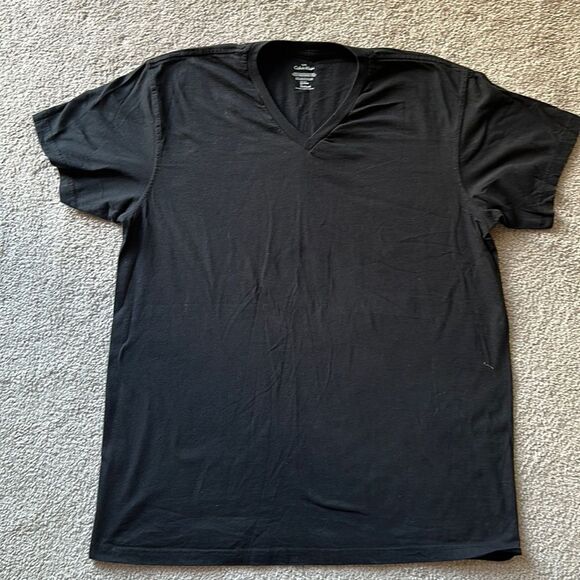 Calvin Klein Mens V Neck Tee Shirt! - Picture 2 of 8